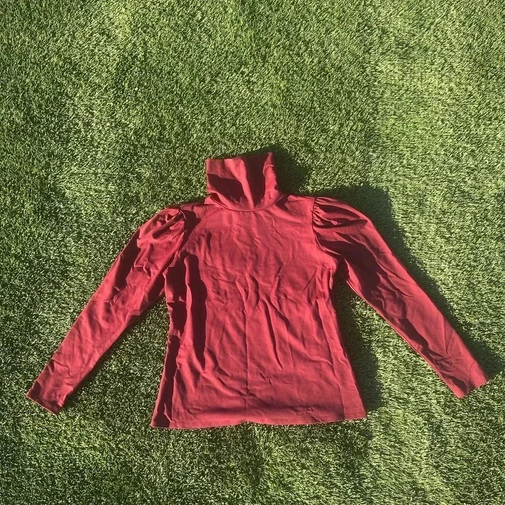 Rachel Parcell Maroon Puff Sleeve Turtleneck, Size M - Picture 2 of 7